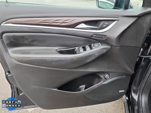 Used 2023 Buick Enclave Avenir w/ Avenir Technology Package image 12