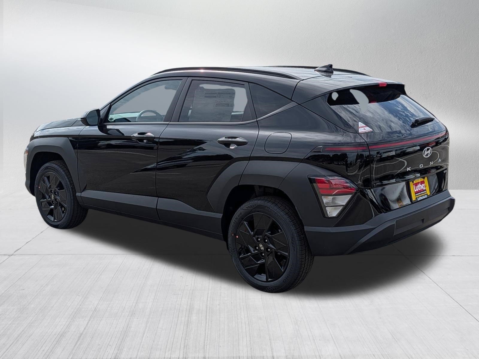New 2027 Hyundai Kona SEL Sport AWD/4WD image 3