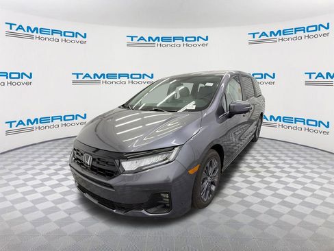 New 2026 Honda Odyssey Touring image 1