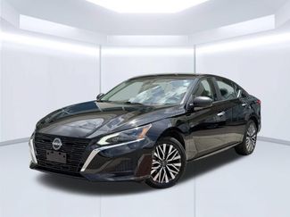 Used 2025 Nissan Altima 2.5 SV AWD/4WD 360° Tour