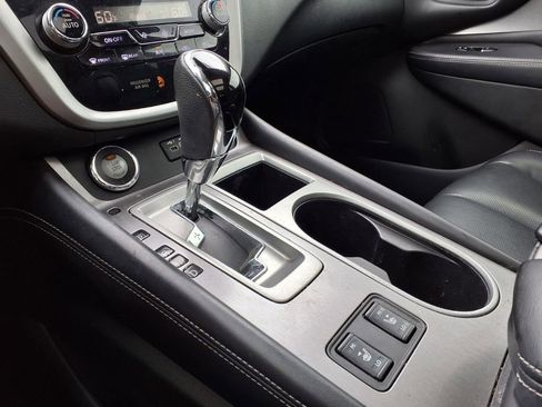 Used 2020 Nissan Murano SL w/ Moonroof Package FWD image 22