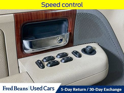 Used 2006 Ford F150 Lariat image 19