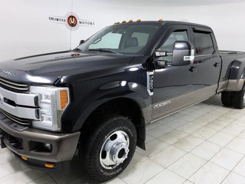 Used 2017 Ford F350 King Ranch image 5