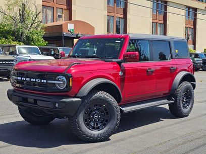 New 2026 Ford Bronco Outer Banks w/ Sasquatch Package
