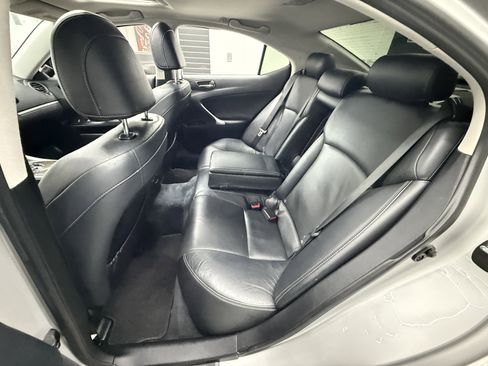 Used 2011 Lexus IS 350 AWD w/ Luxury Plus Value Edition image 25