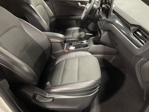 Used 2023 Ford Escape ST-Line w/ Tech Pack #1 image 12