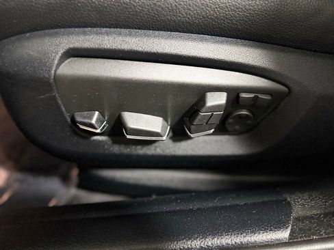 Used 2016 BMW 535i xDrive Sedan AWD/4WD image 19