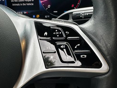 Certified 2023 Mercedes-Benz GLC 300 4MATIC image 29