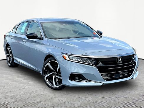 Used 2022 Honda Accord Sport image 3