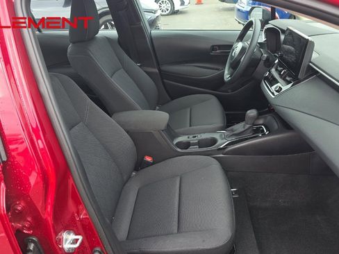 Used 2025 Toyota Corolla LE w/ Convenience Package FWD image 11