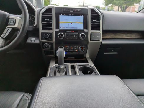 Used 2019 Ford F150 Lariat w/ Equipment Group 502A Luxury image 24