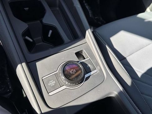 New 2026 Volkswagen Tiguan SE AWD/4WD image 27