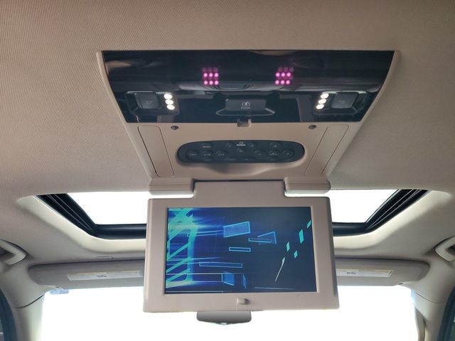 Used 2019 Cadillac Escalade Luxury AWD/4WD image 28