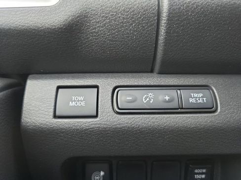New 2026 Nissan Frontier SV w/ SV Convenience Package AWD/4WD image 10