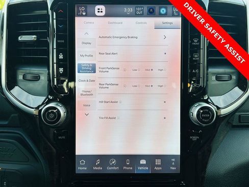 New 2025 RAM 3500 Big Horn AWD/4WD image 8