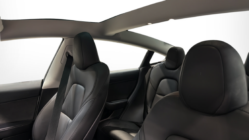 Used 2023 Tesla Model 3 Standard Range RWD image 53