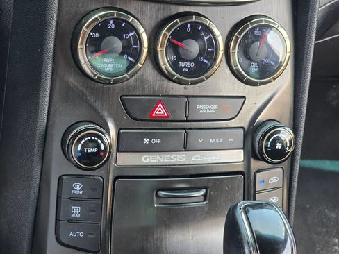Used 2014 Hyundai Genesis 2.0T RWD image 20