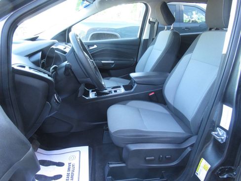 Used 2018 Ford Escape SE AWD/4WD image 14