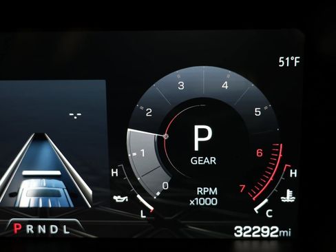 Used 2024 GMC Canyon AT4 w/ AT4 Premium Package image 12