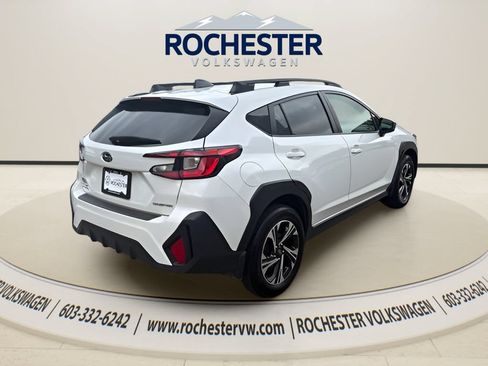 Used 2024 Subaru Crosstrek 2.0i Premium AWD/4WD image 6