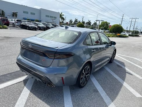 Used 2022 Toyota Corolla SE FWD image 5