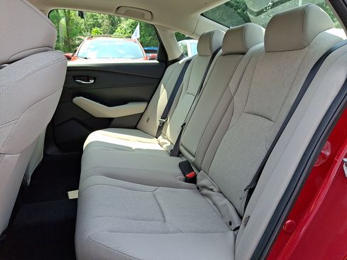 Certified 2023 Honda Accord EX image 7
