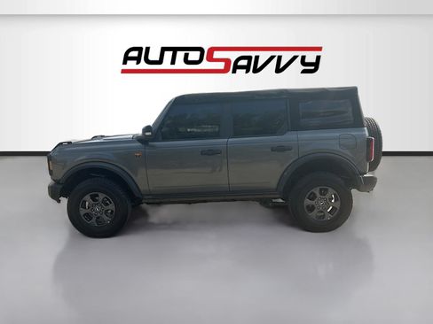 Used 2022 Ford Bronco Badlands w/ Sasquatch Package AWD/4WD image 4