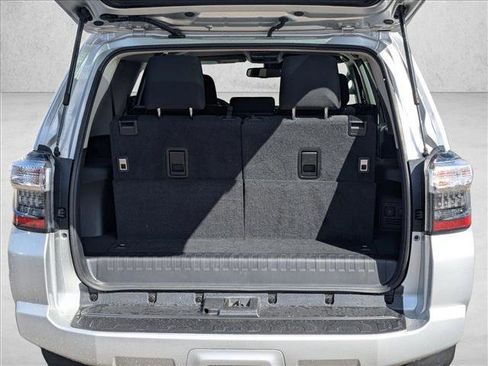 Used 2020 Toyota 4Runner SR5 image 6