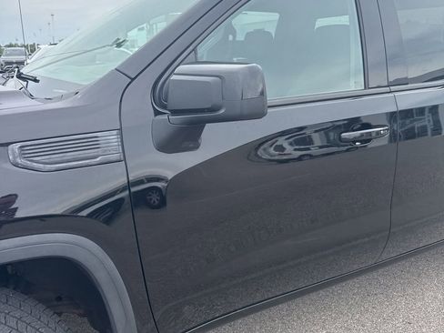 Used 2020 GMC Sierra 1500 Elevation w/ Elevation 2.7L Value Package AWD/4WD image 4