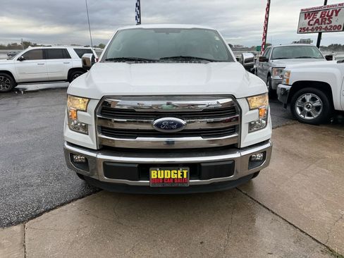 Used 2015 Ford F150 Lariat image 2