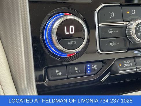 Certified 2021 GMC Yukon Denali w/ Denali Premium Package AWD/4WD image 37
