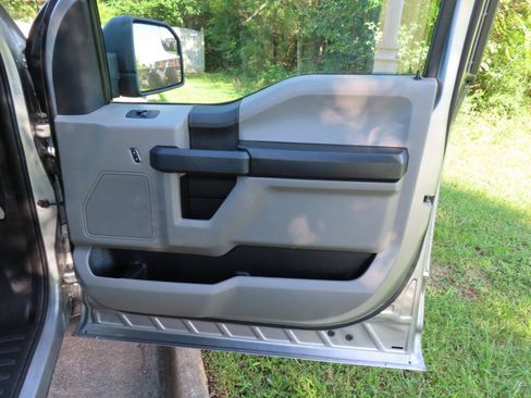 Used 2020 Ford F150 XL w/ Equipment Group 101A Mid RWD image 21