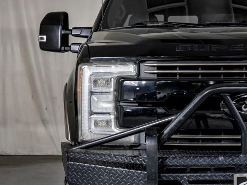 Used 2017 Ford F250 King Ranch w/ King Ranch Ultimate Package image 40