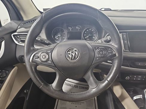 Used 2019 Buick Enclave Essence image 15