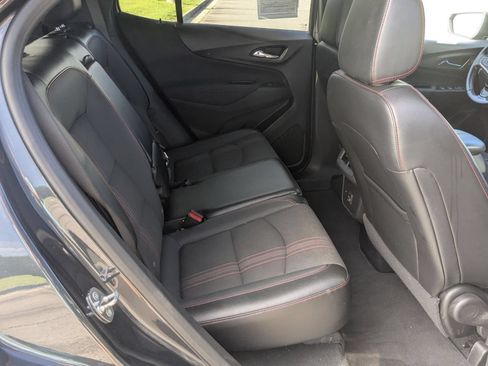 Used 2023 Chevrolet Equinox RS AWD/4WD image 32