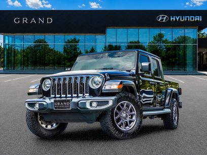 Used 2022 Jeep Gladiator Overland w/ Trailer Tow Package