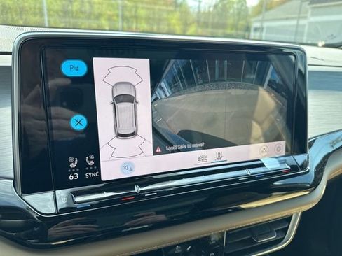 New 2026 Volkswagen Atlas Cross Sport SE AWD/4WD image 21
