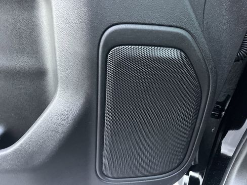 Used 2024 Chevrolet Silverado 1500 Custom Trail Boss image 19