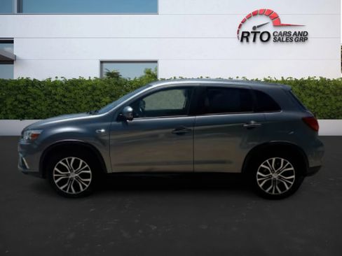 Used 2018 Mitsubishi Outlander Sport SE image 3