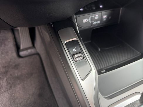 New 2026 Kia Sorento EX image 18