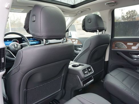 New 2026 Mercedes-Benz GLS 450 4MATIC image 15