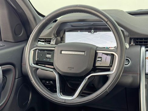 Used 2021 Land Rover Discovery Sport SE R-Dynamic image 19