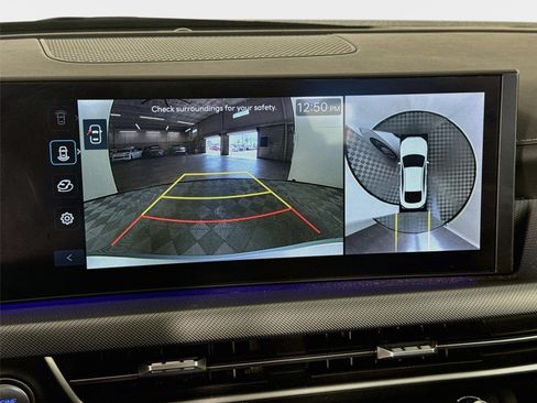 Certified 2025 Hyundai Sonata Limited FWD image 17