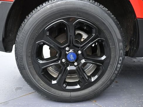 Used 2019 Ford EcoSport SE w/ SE Convenience Package FWD image 32