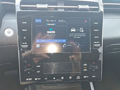 Used 2022 Hyundai Tucson Blue image 17