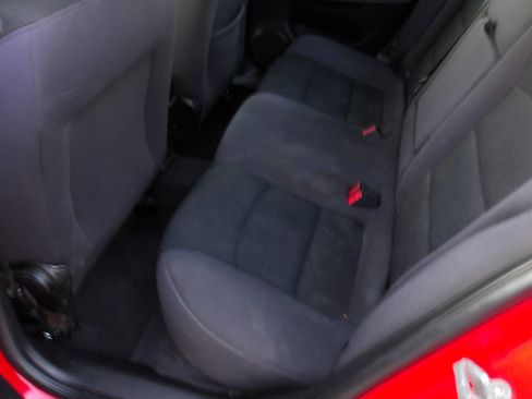 Used 2014 Chevrolet Cruze LT image 19