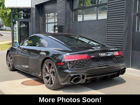 Used 2023 Audi R8 V10 performance RWD image 3