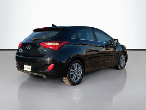 Used 2013 Hyundai Elantra GT image 3
