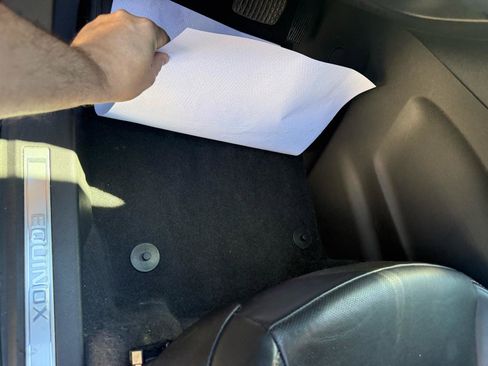 Used 2018 Chevrolet Equinox Premier image 28