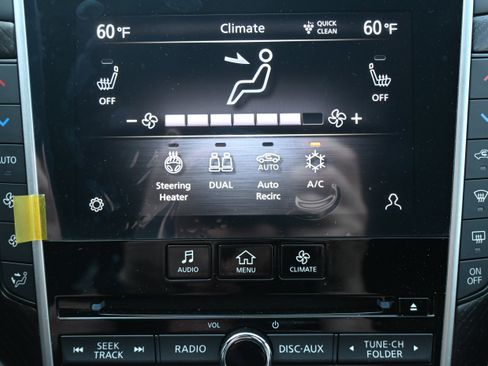 Used 2023 INFINITI Q50 Sensory image 28